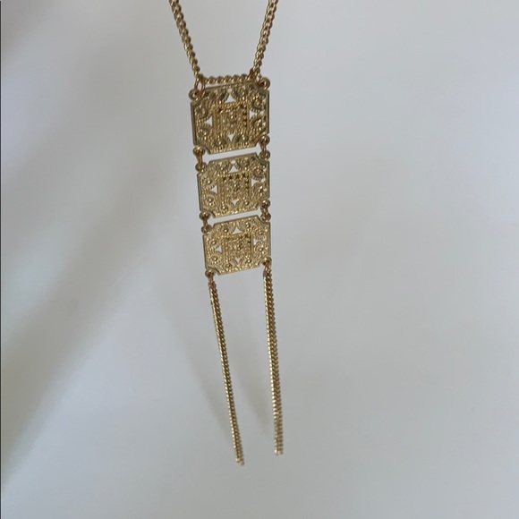 Gold Tone Long‎ 3 Square Tassel Necklace - Picture 6 of 6
